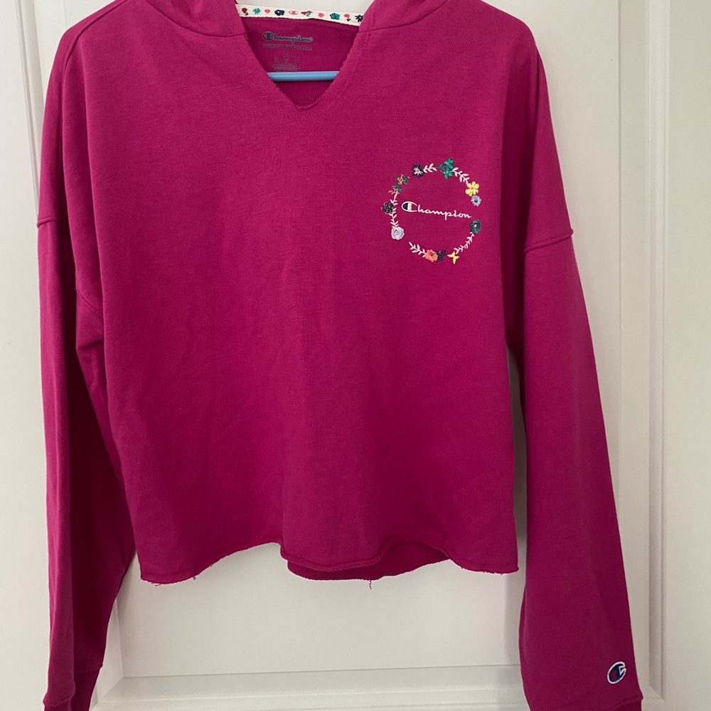 Women’s brand new Champion sweatshirt
